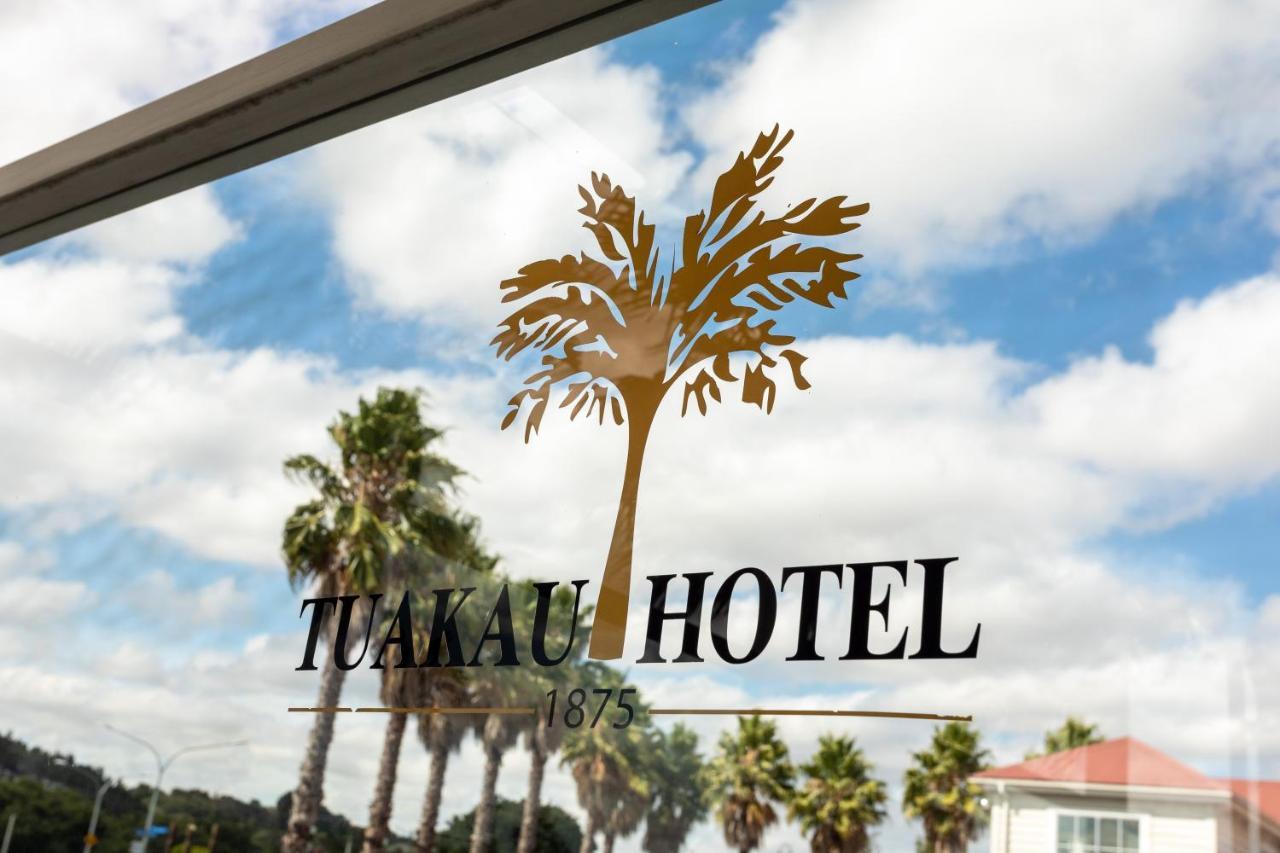 Tuakau Hotel Exterior photo